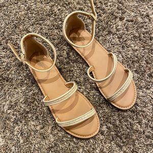 American Eagle Sandals